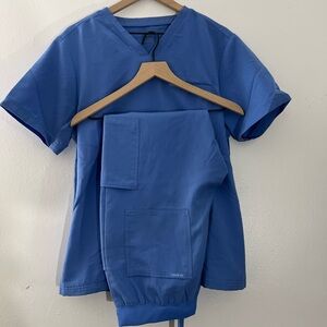 Jaanuu Men’s Scrub Set Ceil Blue